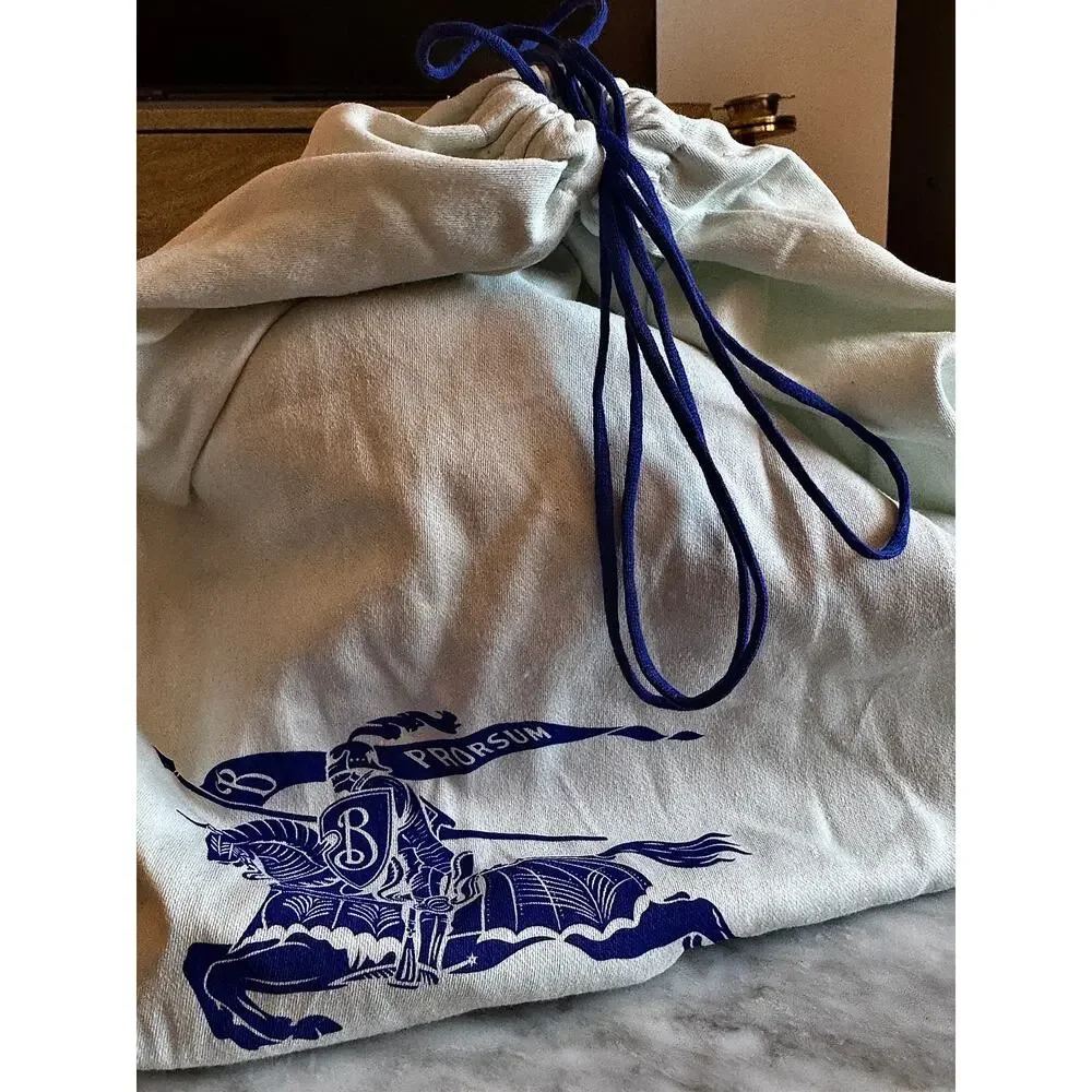 Burberry NWT Blue/Black Shearling Embellished Suede Creeper Boot - Picture 10 of 10